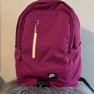 Burgundy backpack Nike